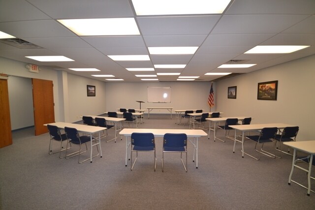 More Photos Of 1124 Hartman Ln, Shiloh Office For Lease