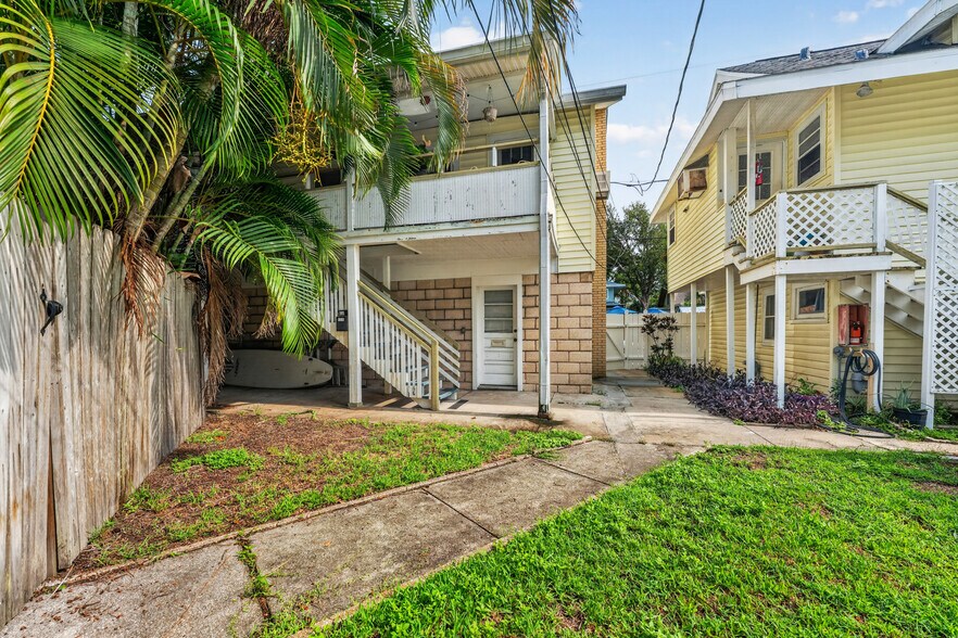 More Photos Of 135 7th Ave NE, Saint Petersburg Apartments For Sale
