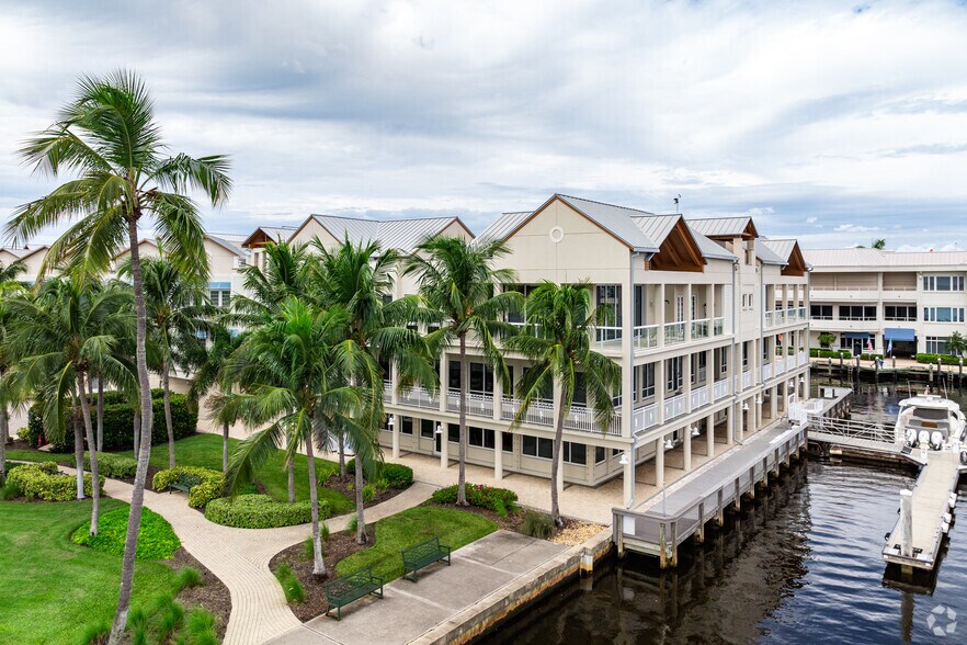 More Photos Of 1001 10th Ave S, Naples Office Residential For Lease