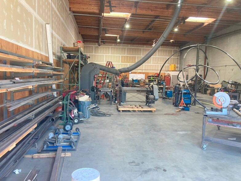 More Photos Of 935 Palou Ave, San Francisco Warehouse For Lease