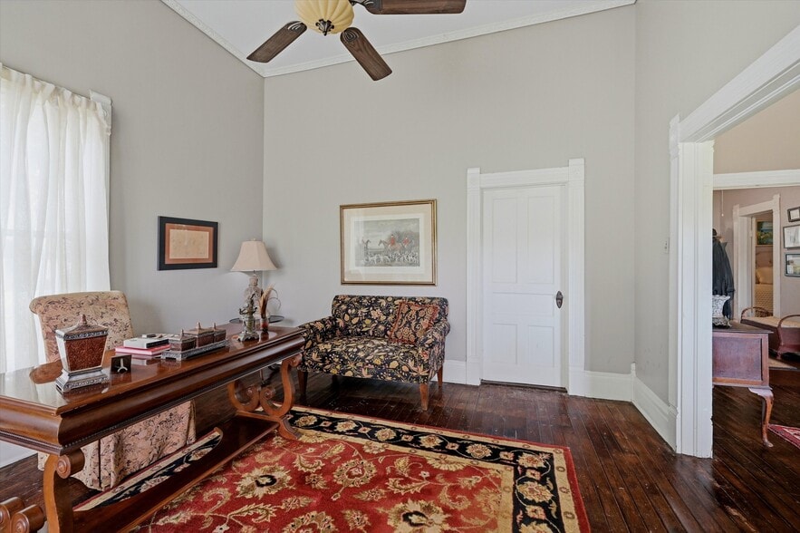 More Photos Of 202 E Main St, Celina Flex For Sale