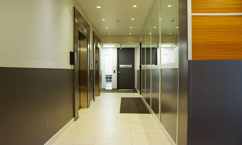 More Photos Of 233 W 1st St, North Vancouver Medical For Lease
