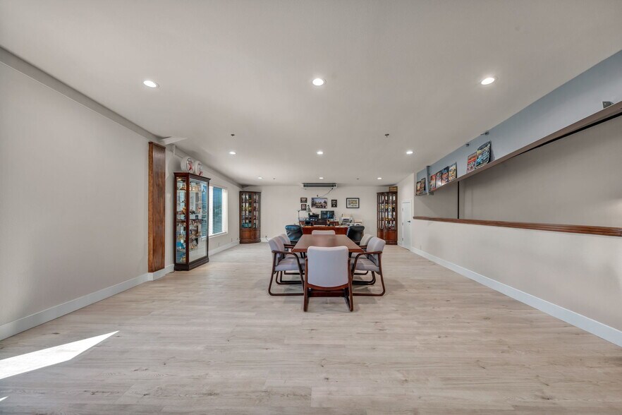 More Photos Of 2 Brown dr, Mound House Manufacturing For Sale