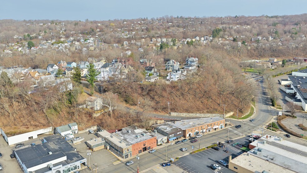 More Photos Of 370 E Main St, Ansonia Restaurant For Sale