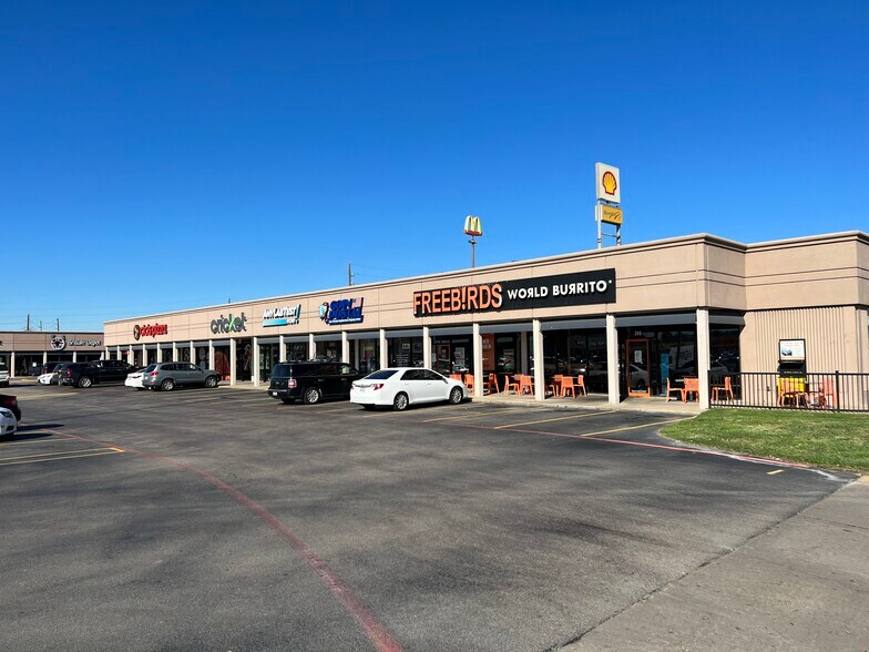 More Photos Of 21923-21979 Katy Fwy, Katy Unknown For Lease