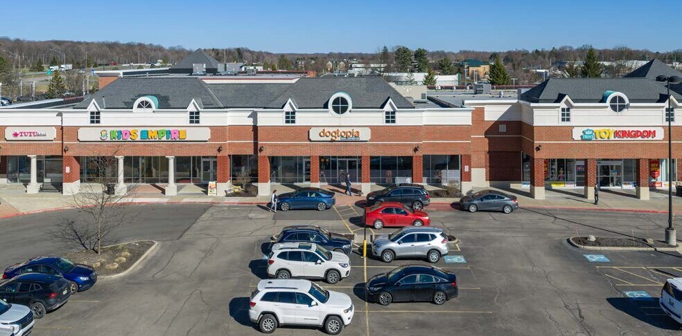 More Photos Of 6025 Kruse Dr, Solon Storefront For Sale