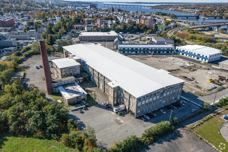 More Photos Of 1 Ace St, Fall River Warehouse For Lease