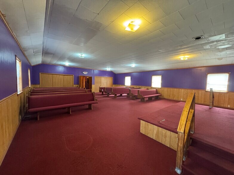 More Photos Of 4725 US Highway 311, Sophia Religious Facility For Lease
