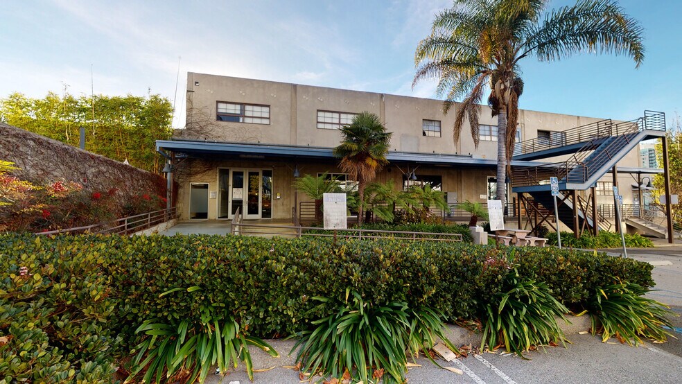 More Photos Of 4223 Glencoe Ave, Marina Del Rey Loft Creative Space For Lease