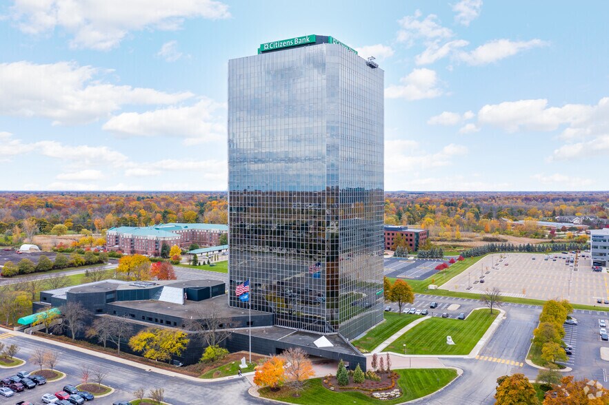 More Photos Of 27777 Franklin Rd, Southfield Office For Lease