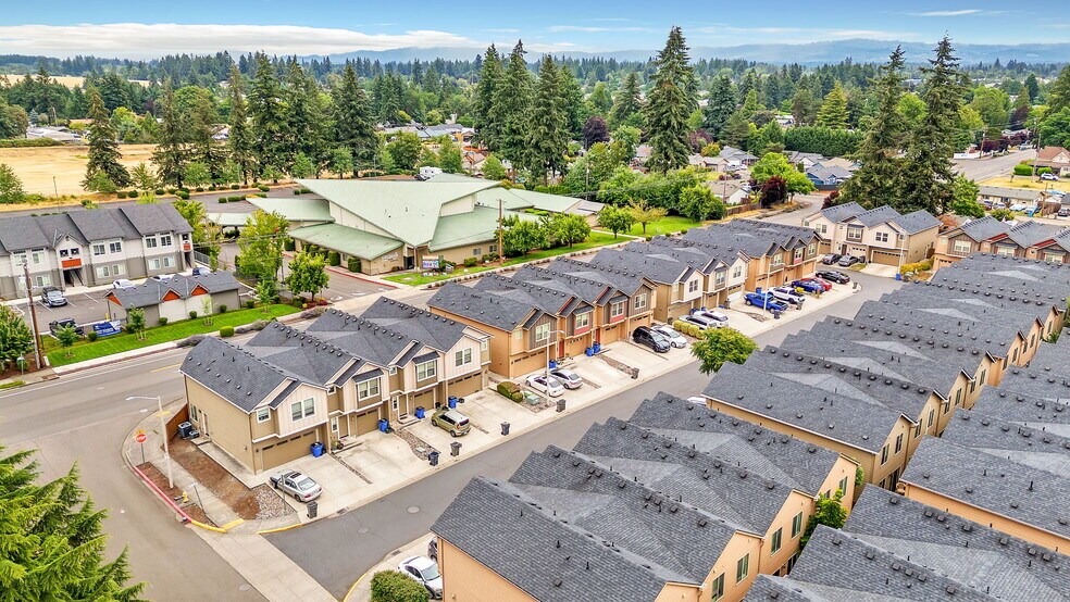 More Photos Of 9700-9816 NE 76th Way, Vancouver Apartments For Sale