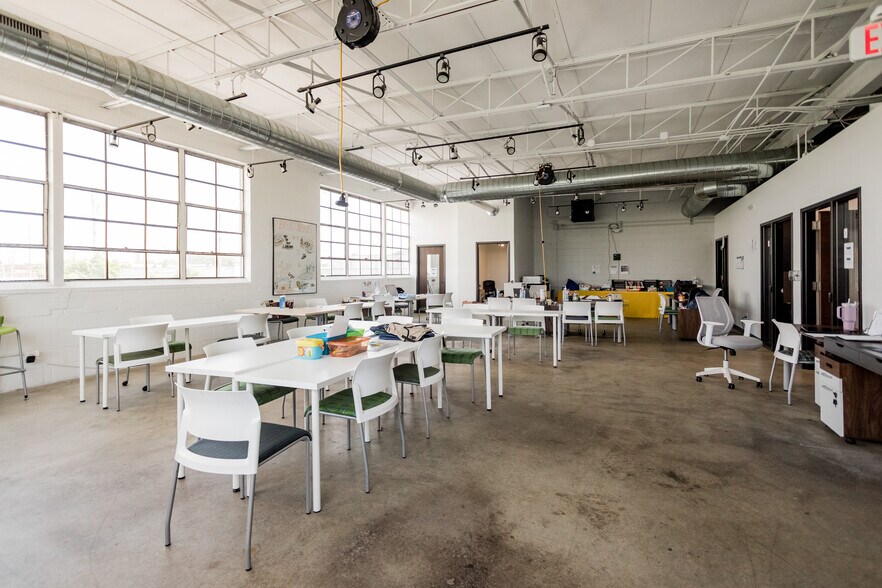 More Photos Of 1401-1413 Vermont St, Detroit Loft Creative Space For Lease