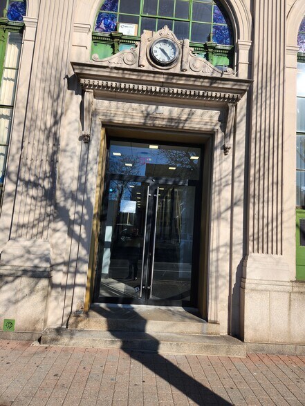 More Photos Of 440 60th St, West New York Apartments For Lease