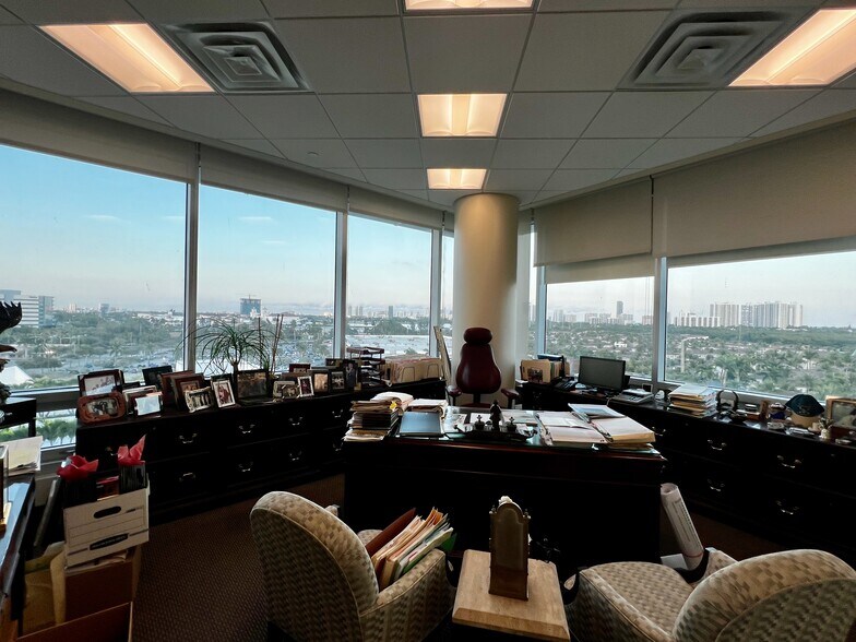 More Photos Of 20900 NE 30th Ave, Aventura Office Residential For Sale