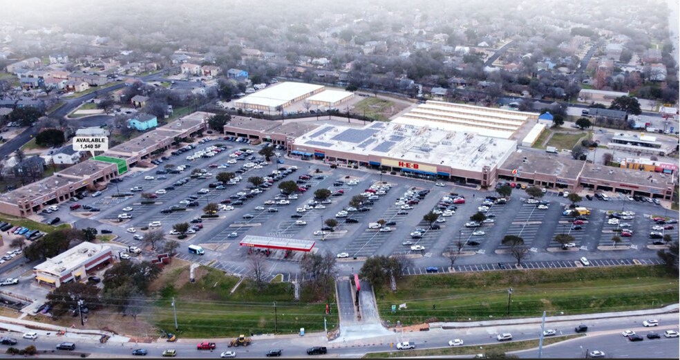 Primary Photo Of 2000 Slaughter Ln W, Austin Unknown For Lease