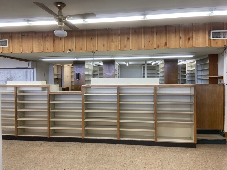 More Photos Of 5101 Plains Blvd, Amarillo Storefront For Lease