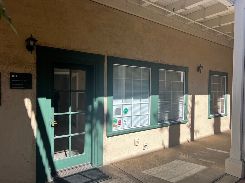 More Photos Of 1240 S Westlake Blvd, Westlake Village Medical For Lease