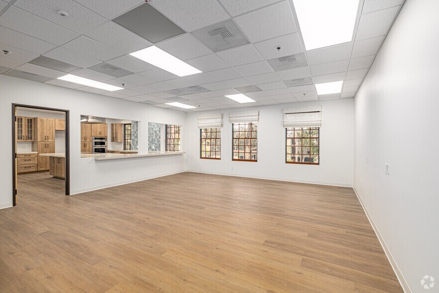 More Photos Of 11770 Bernardo Plaza Ct, San Diego Medical For Sale