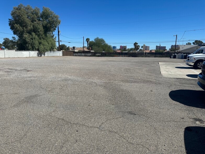 More Photos Of 3430 S Decatur Blvd, Las Vegas Service For Lease