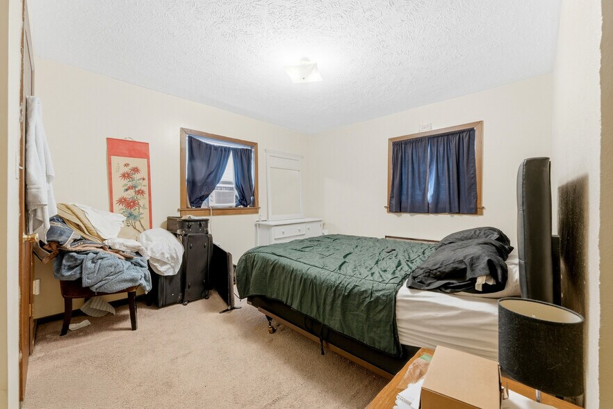 More Photos Of 320 Watts St, Morgantown Apartments For Sale