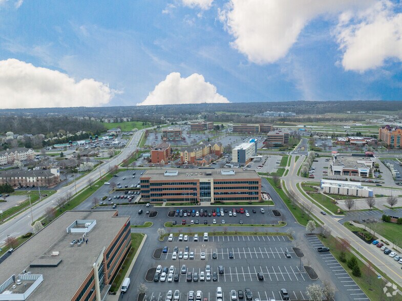 More Photos Of 9050 Centre Pointe Dr, West Chester Unknown For Lease