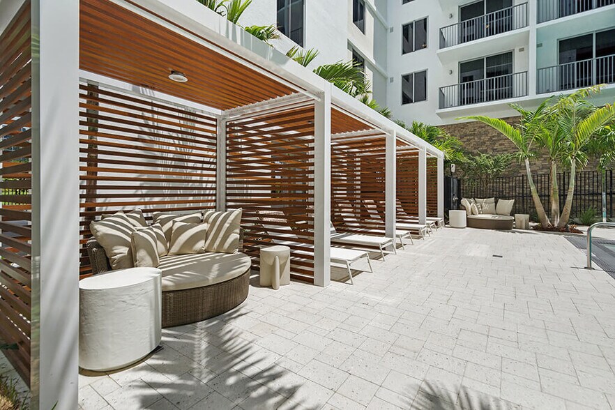 More Photos Of 6500 N Andrews Ave, Fort Lauderdale Apartments For Lease