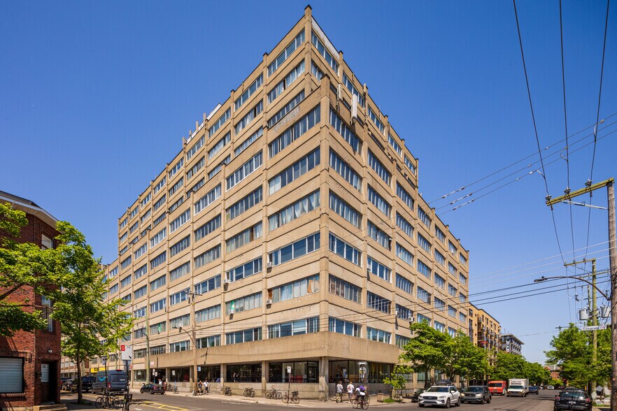 More Photos Of 5333-5335 Av Casgrain, Montréal Loft Creative Space For Lease