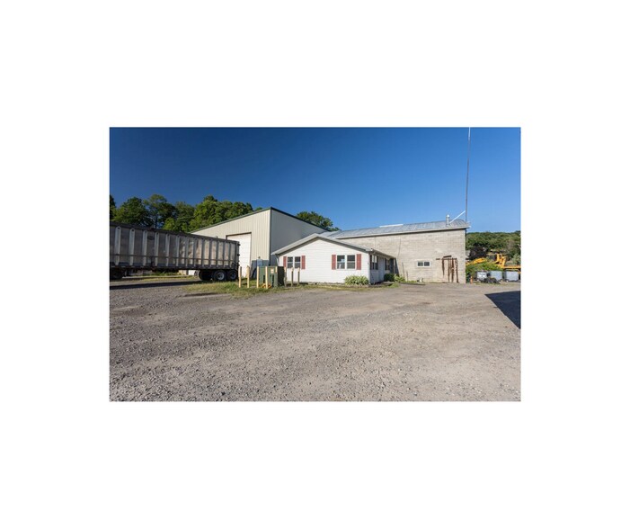 More Photos Of 189 Commercial St, Genesee Industrial For Sale
