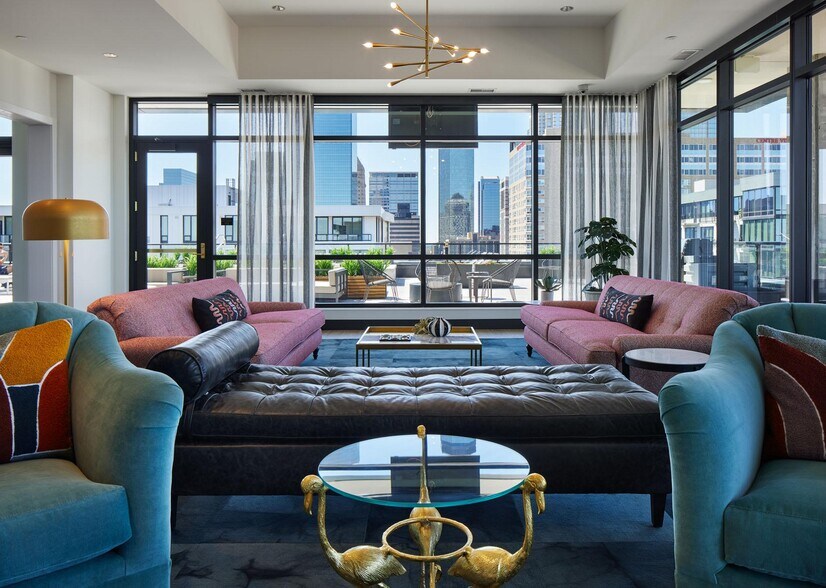 More Photos Of 615 S 8th St, Minneapolis Apartments For Lease