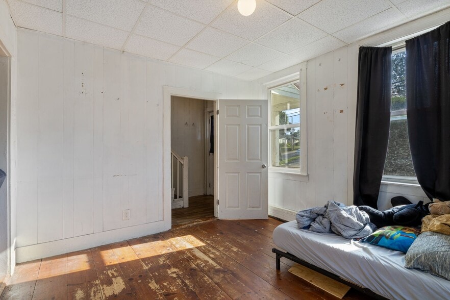 More Photos Of 140 Green St, Somersworth Apartments For Sale