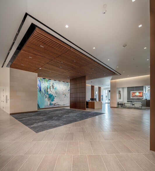 More Photos Of 11611 San Vicente Blvd, Los Angeles Office For Lease