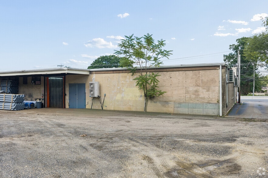 More Photos Of 4329 US Highway 9, Howell Storefront Retail Office For Lease