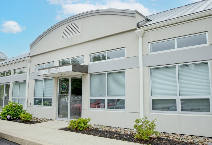 More Photos Of 1600 Horizon Dr, Chalfont Office For Sale