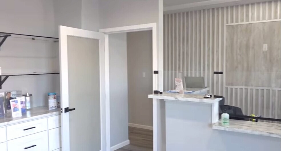 More Photos Of 4125-4139 Mexico Rd, Saint Peters Storefront Retail Office For Lease