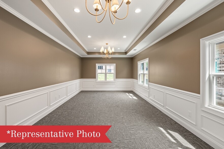 More Photos Of 1060 Garland Dr, Bogart Office For Sale