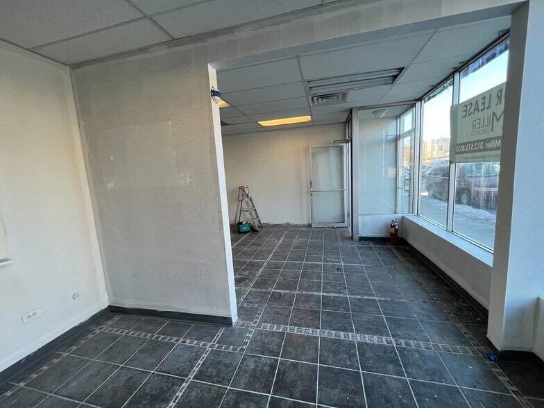 More Photos Of 3401-3409 W Fullerton Ave, Chicago Storefront Retail Office For Lease