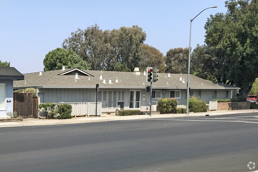 More Photos Of 621 E Campbell Ave, Campbell Medical For Lease