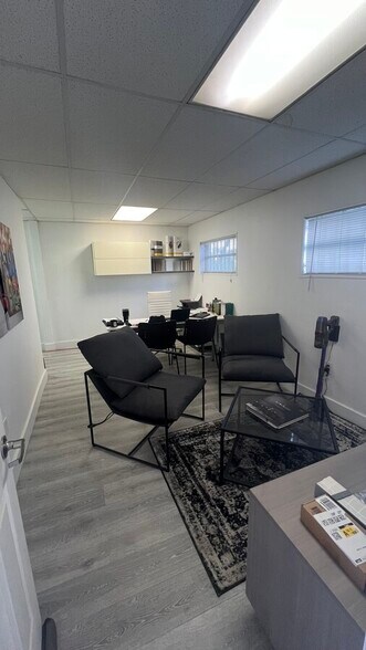 More Photos Of 8283 NW 64th St, Miami Light Distribution For Lease