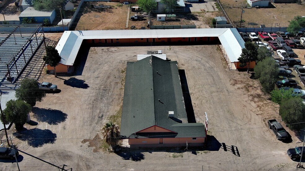 More Photos Of 239 TX-302, Kermit Hotel For Sale