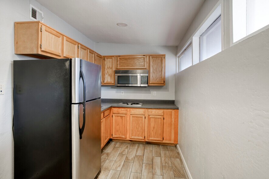 More Photos Of 1502 W Osborn Rd, Phoenix Office For Sale