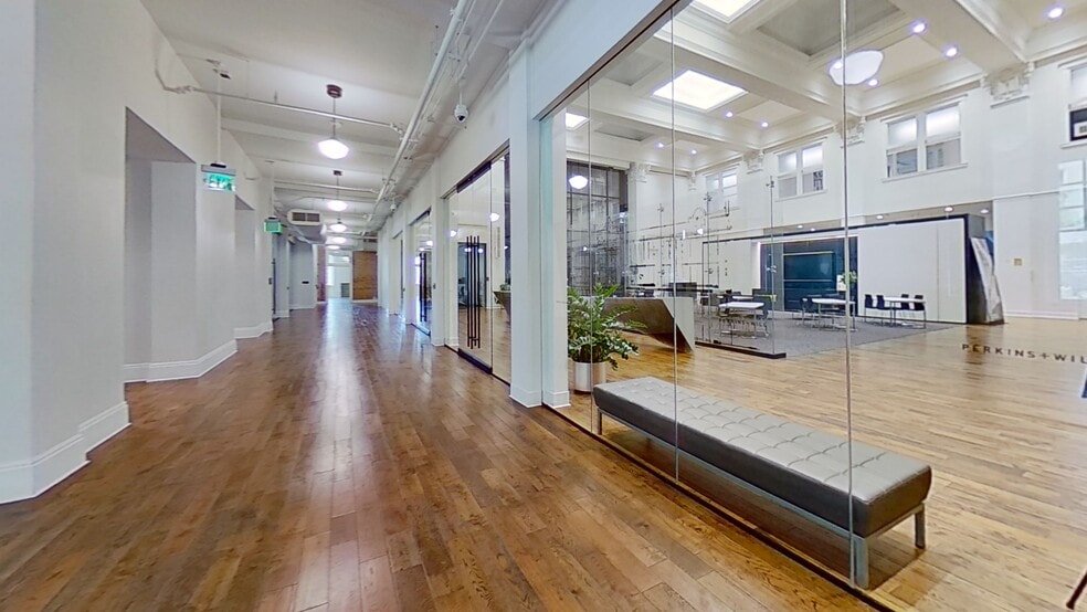 More Photos Of 2218 Bryan St, Dallas Office For Lease