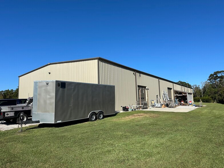 More Photos Of 310 Greenfield Dr, Newport Warehouse For Sale