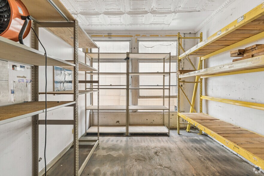 More Photos Of 1018 Fifth Ave, Pittsburgh Storefront Retail Residential For Sale