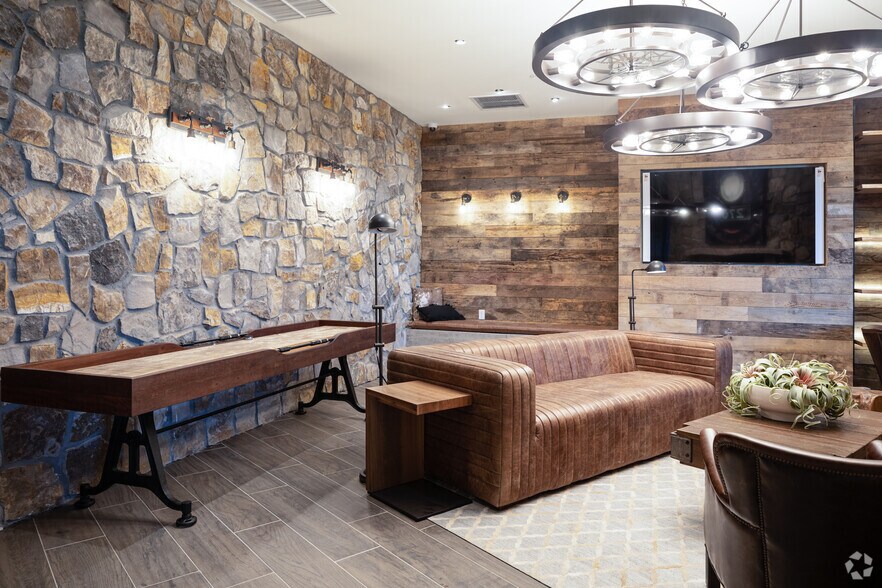 More Photos Of 270 E Flatiron Crossing Dr, Broomfield Apartments For Lease