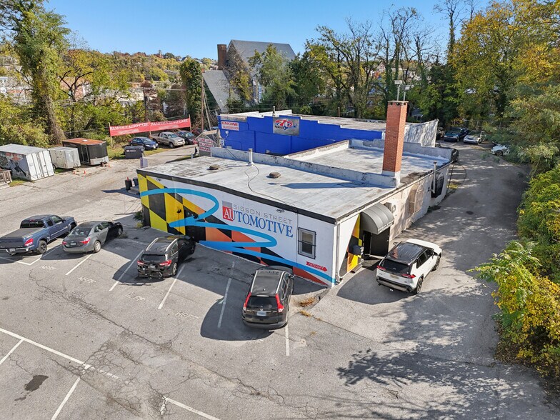 More Photos Of 2001 W 41st St, Baltimore Warehouse For Sale