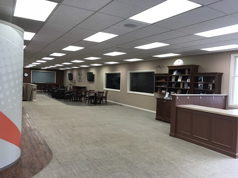 More Photos Of 447 Noble Rd, Christiana Religious Facility For Sale