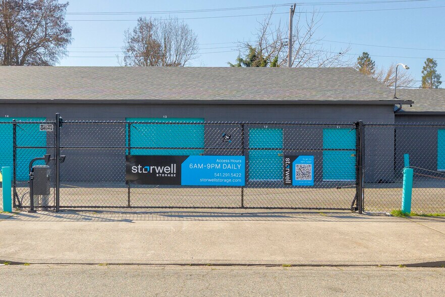More Photos Of 497 SE H St, Grants Pass Self Storage For Sale