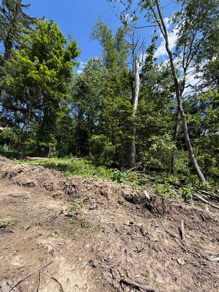More Photos Of 152 Chapel Hill Rd, Claysville Land For Sale