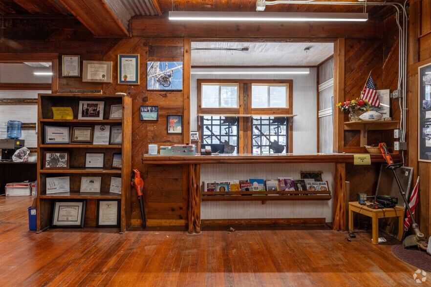 More Photos Of 1716 San Antonio St, Austin Loft Creative Space For Sale