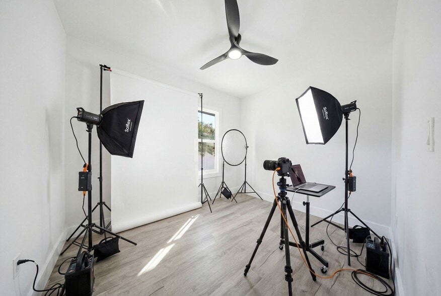 More Photos Of 2051 1st Ave N, Saint Petersburg Office Residential For Sale